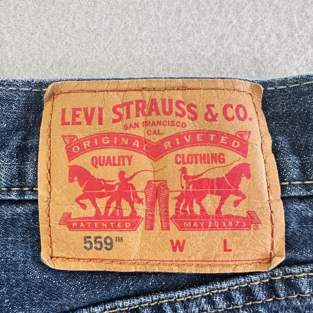 Levi's Jean Shorts‎ 559 Mens 30 Blue Faded Denim Cut-Off Jorts Retro 90s Y2K Dad